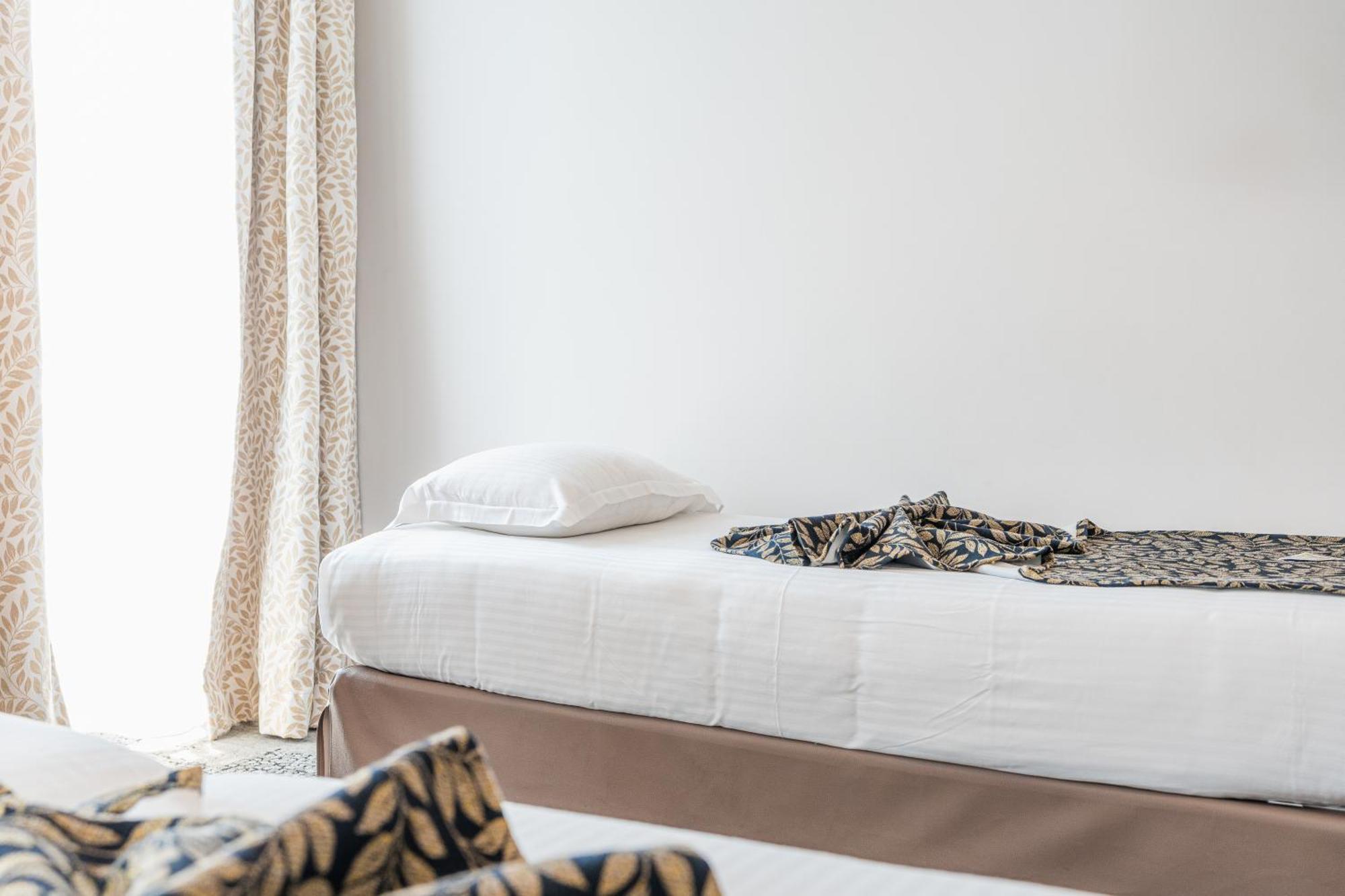 Hotel Villa Victoria Νίκαια Εξωτερικό φωτογραφία